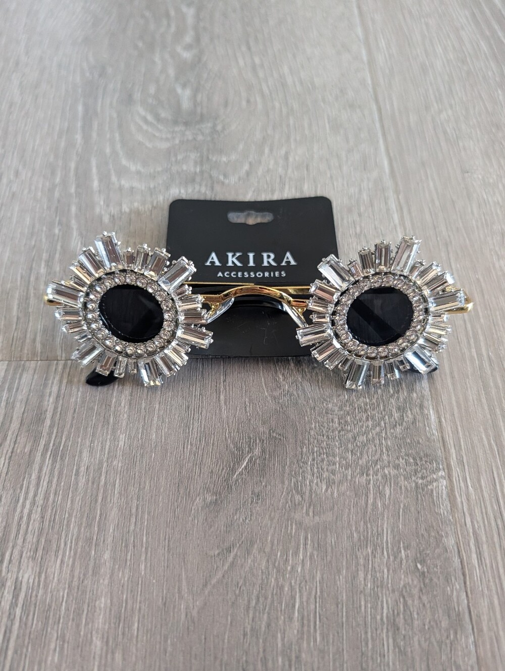 Akira Art Deco Dreaming Sunglasses